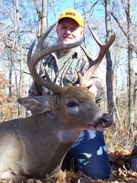 trophy kentucky white tail buck